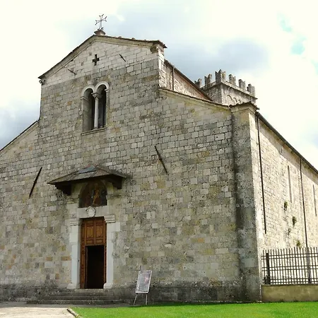 Homestay La Stagione Dell'arte Camaiore