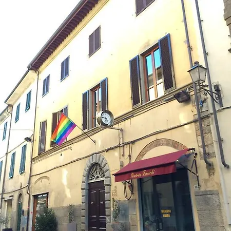 Homestay La Stagione Dell'arte Camaiore