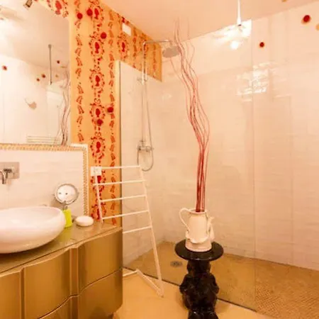 La Stagione Dell'arte Homestay Camaiore