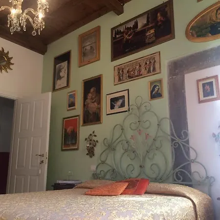 Homestay La Stagione Dell'arte *